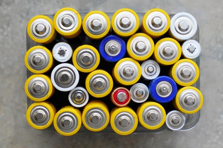 High-drain batteries are essential for power-hungry devices. Learn about the best options, types, and when to use them for maximum performance.